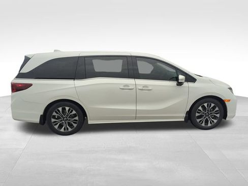 Used 2025 Honda Odyssey Elite image 6