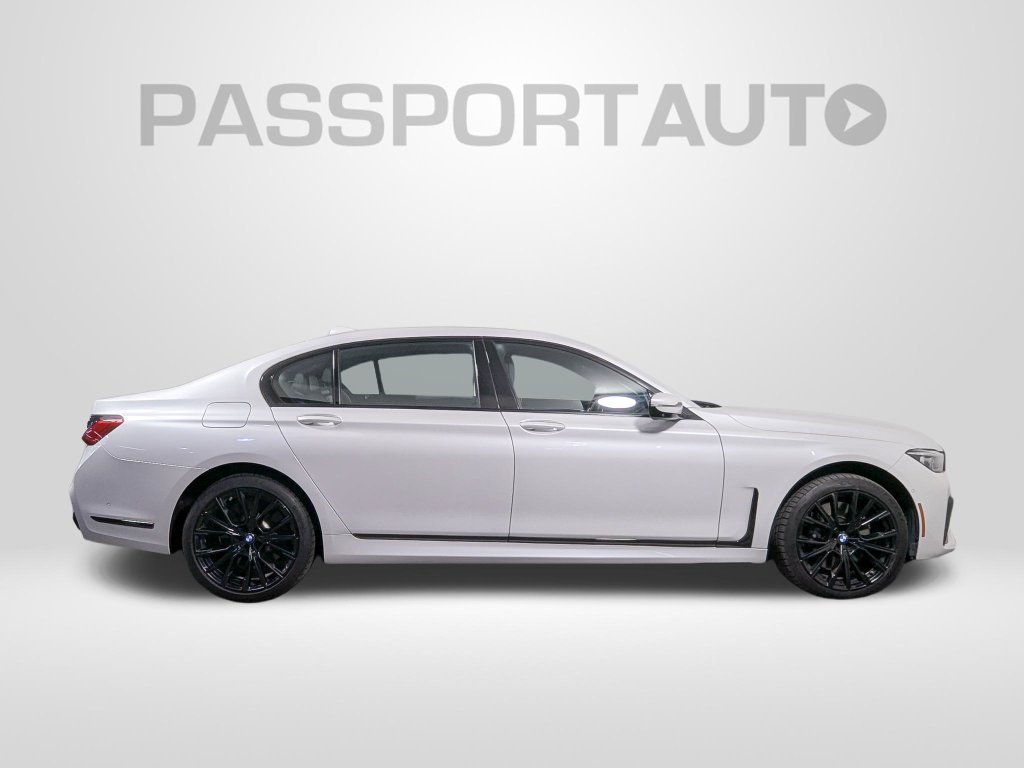 Used 2021 BMW 750i xDrive w/ M Sport Package AWD/4WD image 8
