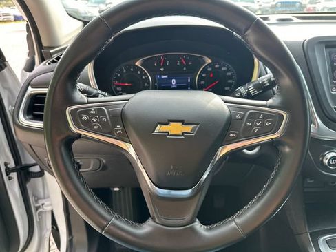 Used 2023 Chevrolet Equinox LT AWD/4WD image 27