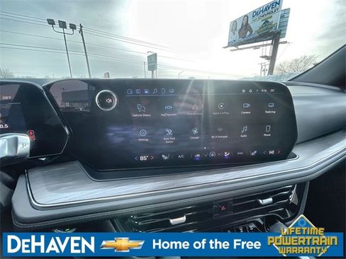 Used 2025 Chevrolet Tahoe Z71 AWD/4WD image 13