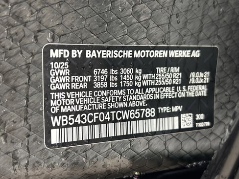 Used 2026 BMW iX xDrive45 image 35