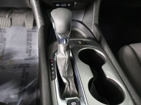 Used 2024 Chevrolet Malibu LS image 40