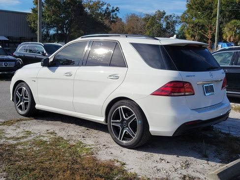 Used 2018 Mercedes-Benz GLE 43 AMG 4MATIC image 4