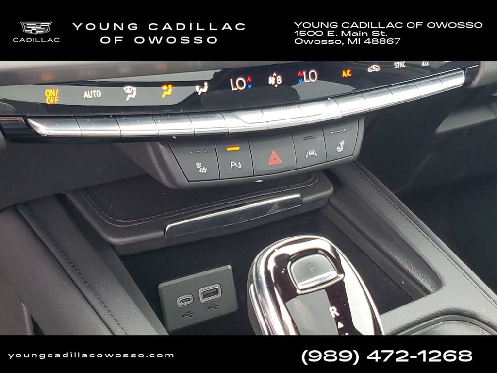 Certified 2024 Cadillac XT4 Premium Luxury w/ Cold Weather Package AWD/4WD image 19