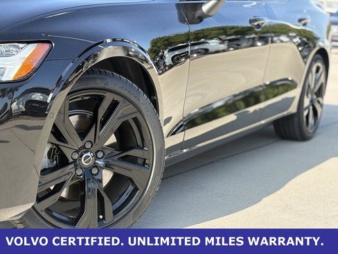 Certified 2024 Volvo S60 B5 Plus w/ Climate Package image 9