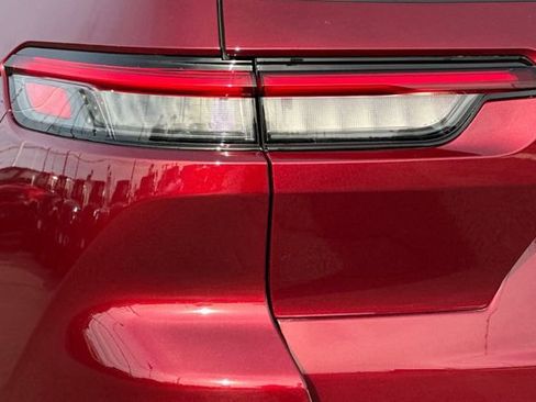 Certified 2025 Jeep Grand Cherokee L Limited w/ MOPAR Finishing Package image 27