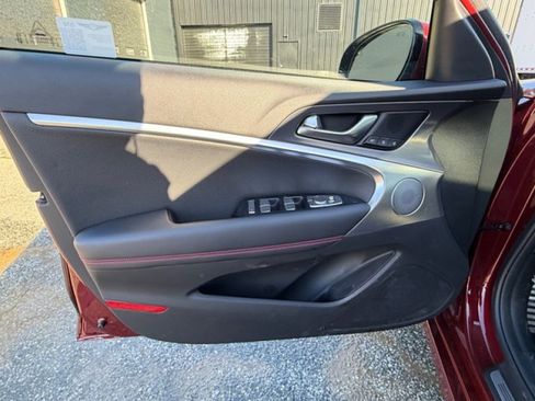 Used 2025 Genesis G70 2.5T w/ Sport Prestige Package AWD/4WD image 21