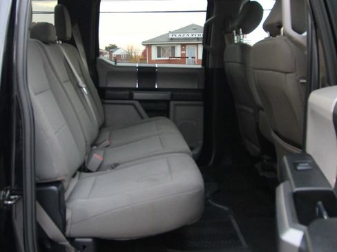 Used 2018 Ford F150 XLT AWD/4WD image 12