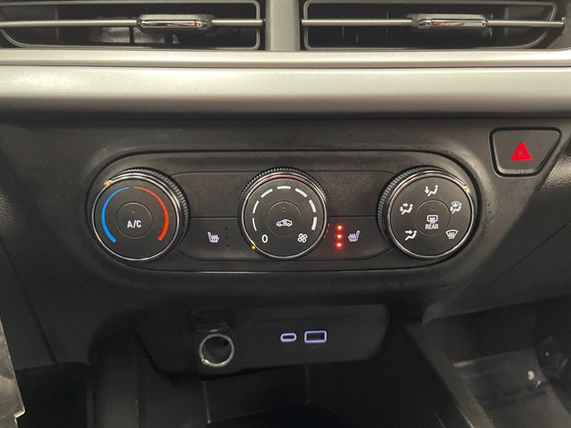 Used 2024 Chevrolet Trax RS w/ Driver Confidence Package FWD image 5