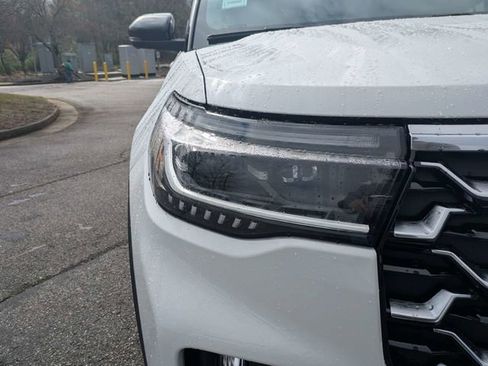 New 2026 Ford Explorer Platinum RWD image 10