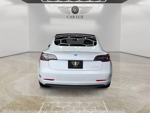 Used 2020 Tesla Model 3 Long Range image 4