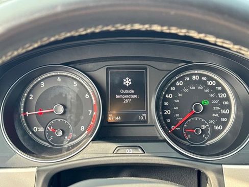 Used 2021 Volkswagen Atlas SE w/ Panoramic Sunroof Package image 16