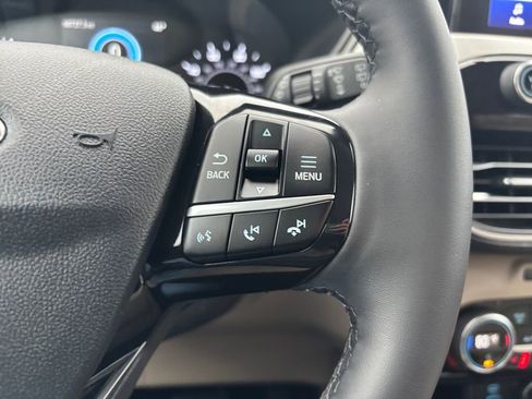 Used 2021 Ford Escape SE w/ Convenience Package image 19