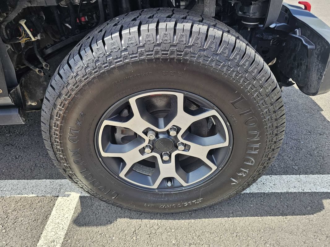 Used 2021 Jeep Wrangler Unlimited Rubicon w/ Uconnect 4C Nav & Sound Group AWD/4WD image 18