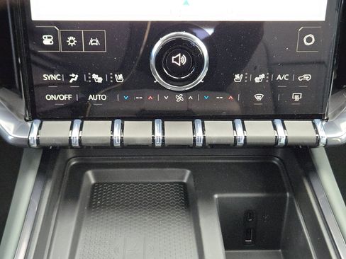 New 2026 GMC Acadia AT4 image 15