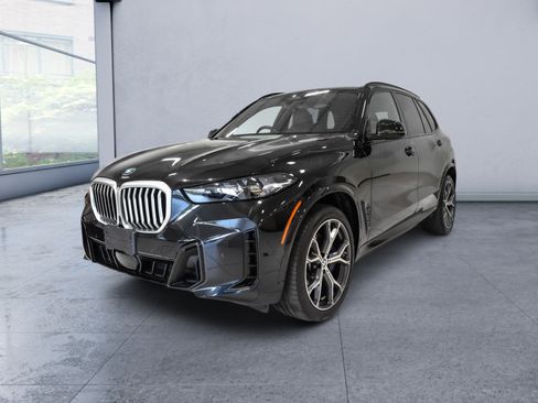 Used 2024 BMW X5 xDrive40i w/ M Sport Package AWD/4WD image 1