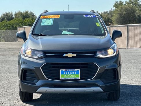 Used 2020 Chevrolet Trax LT AWD/4WD image 8