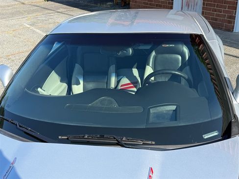Used 2009 Chevrolet Corvette Z06 RWD image 13