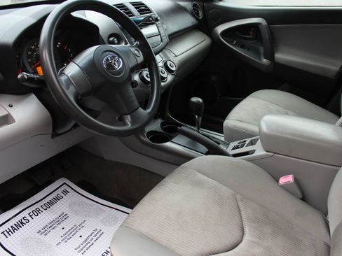 Used 2010 Toyota RAV4 4WD image 11
