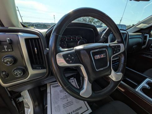 Used 2017 GMC Sierra 1500 SLE w/ SLE Value Package image 12