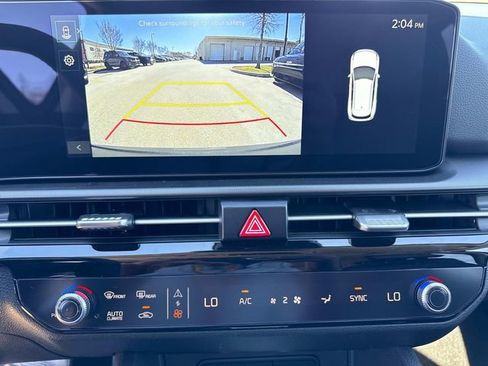 New 2026 Kia Sportage EX w/ EX Panorama Roof Package FWD image 30