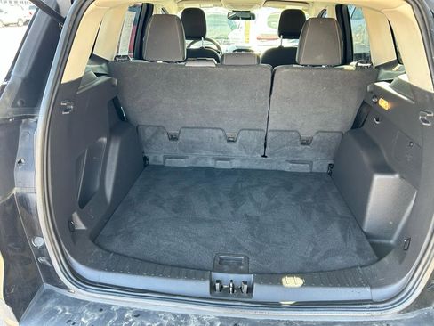 Used 2019 Ford Escape SE image 17