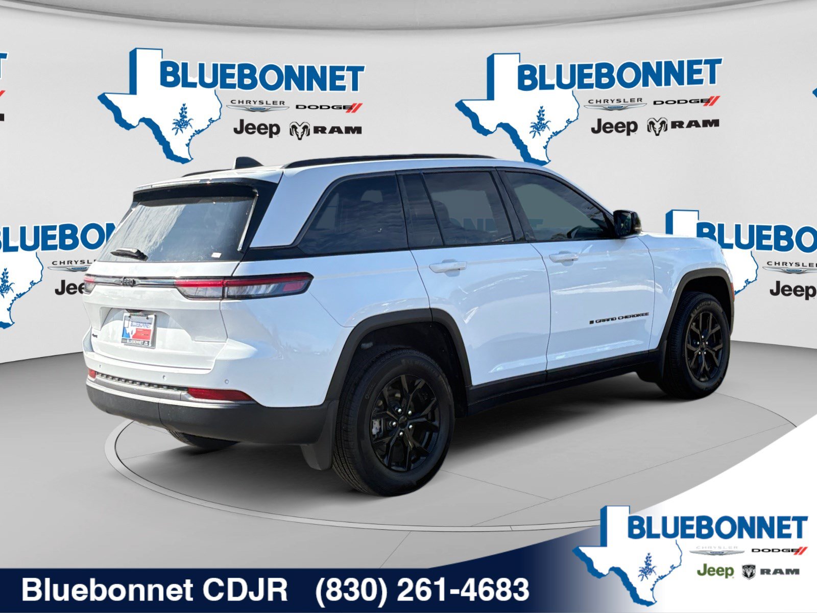 New 2026 Jeep Grand Cherokee Altitude AWD/4WD image 5
