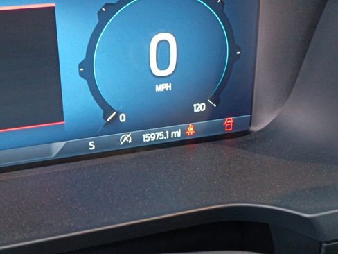 Used 2024 Ford F150 STX image 2