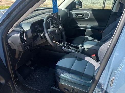 Used 2024 Ford Bronco Sport Outer Banks w/ Tech Package image 12