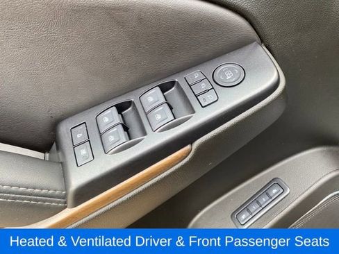 Certified 2019 GMC Yukon Denali w/ Open Road Package image 18