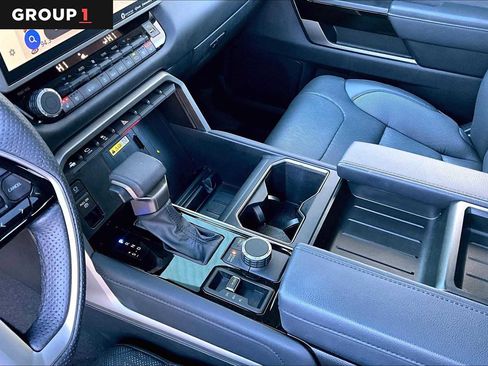 Used 2023 Toyota Tundra Limited image 16