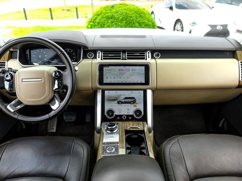 Used 2019 Land Rover Range Rover HSE AWD/4WD image 12