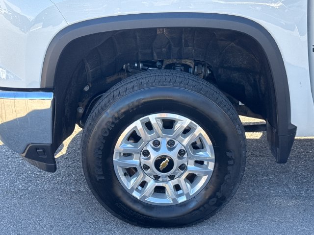 Used 2025 Chevrolet Silverado 2500 LT w/ Safety Package AWD/4WD image 26