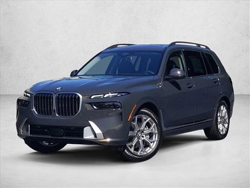 Used 2026 BMW X7 xDrive40i w/ Premium Package image 1