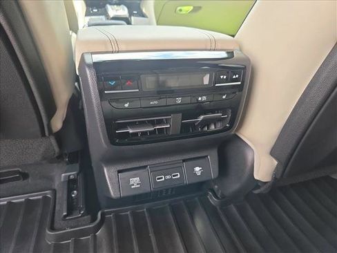 Used 2024 Acura MDX Type S AWD/4WD image 16