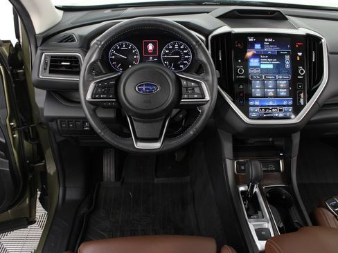 Used 2023 Subaru Ascent Touring AWD/4WD image 11