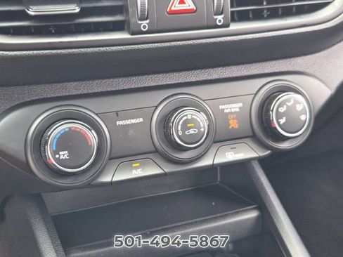 Used 2024 Kia Forte LXS FWD image 17