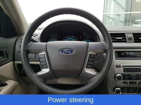 Used 2010 Ford Fusion SE image 12