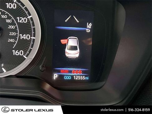 Used 2021 Toyota Corolla LE image 29