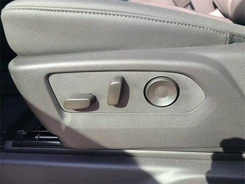 New 2025 Chevrolet Silverado 1500 LTZ image 23