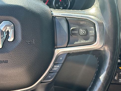 Used 2019 RAM 1500 Laramie AWD/4WD image 25