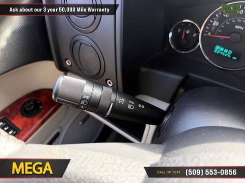 Used 2007 Jeep Commander Limited AWD/4WD image 22