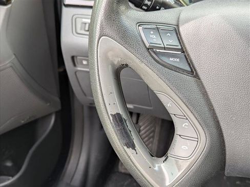 Used 2012 Hyundai Sonata Limited w/ Navigation Pkg FWD image 10