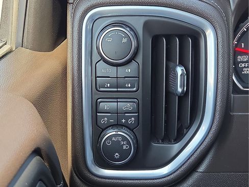 Used 2019 Chevrolet Silverado 1500 RST AWD/4WD image 22