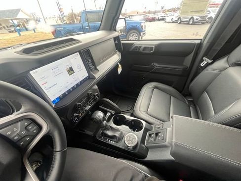 New 2025 Ford Bronco Badlands AWD/4WD image 12