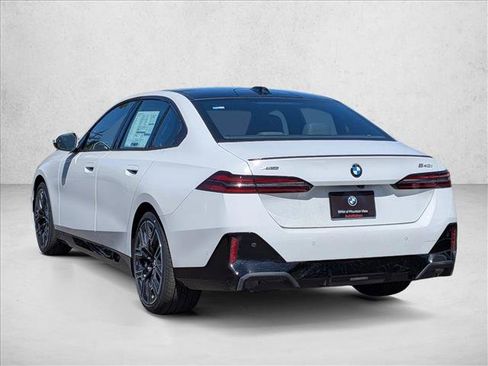 New 2026 BMW 540i xDrive w/ Executive Package AWD/4WD image 8