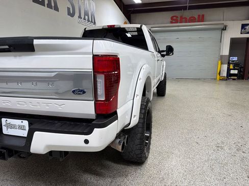 Used 2018 Ford F350 Platinum w/ Platinum Ultimate Package AWD/4WD image 38