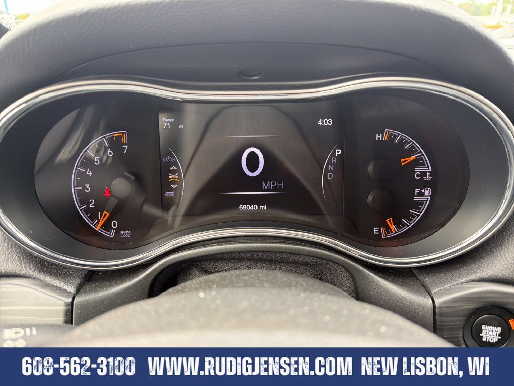 Used 2022 Jeep Grand Cherokee Laredo X AWD/4WD image 15