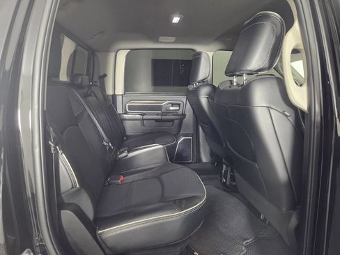 Used 2024 RAM 2500 Laramie w/ Safety Group AWD/4WD image 28