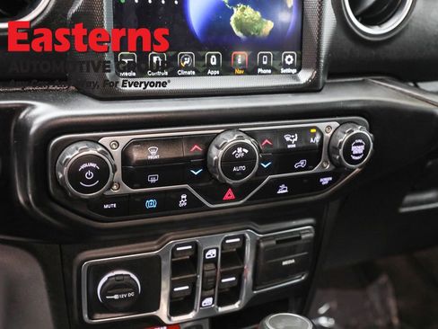 Used 2023 Jeep Wrangler Unlimited Rubicon 4xe image 20